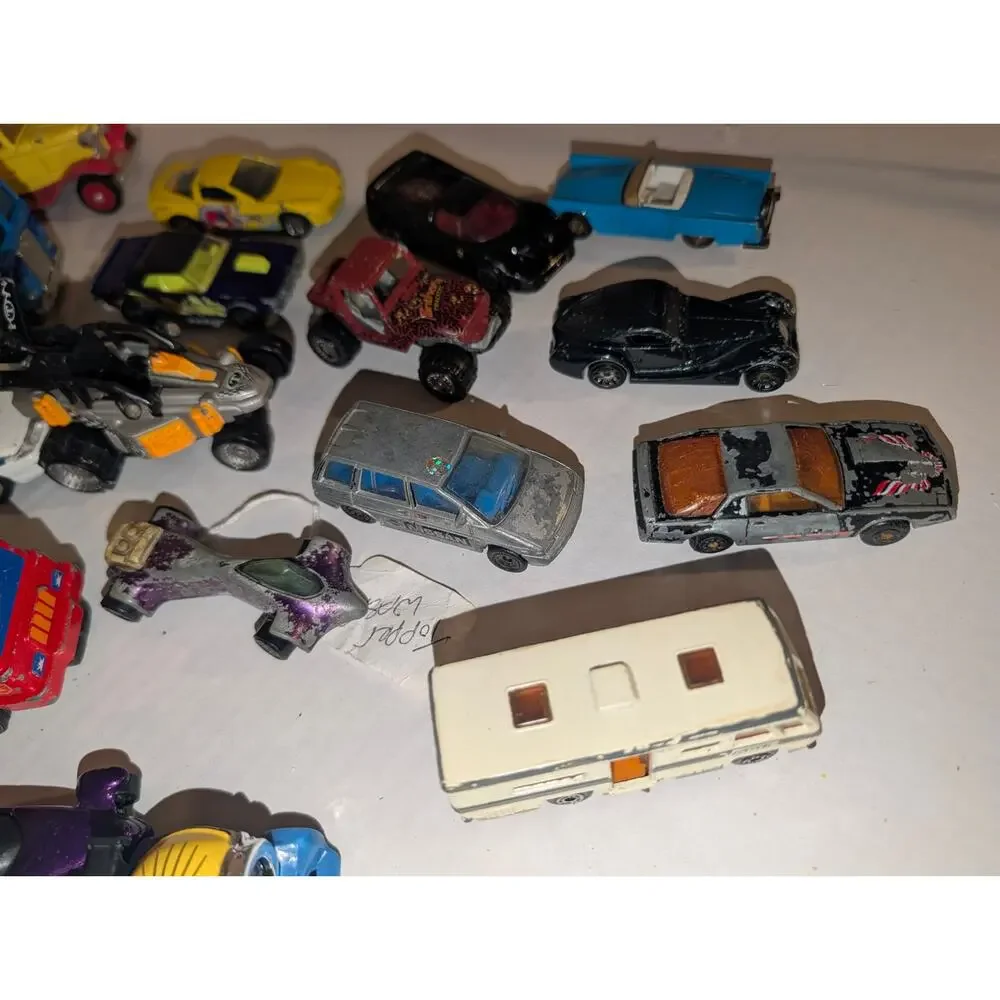 Mixed Lot 28 Vintage Diecast Cars Matchbox Hot wheel Vehicles Trucks X-Botz New